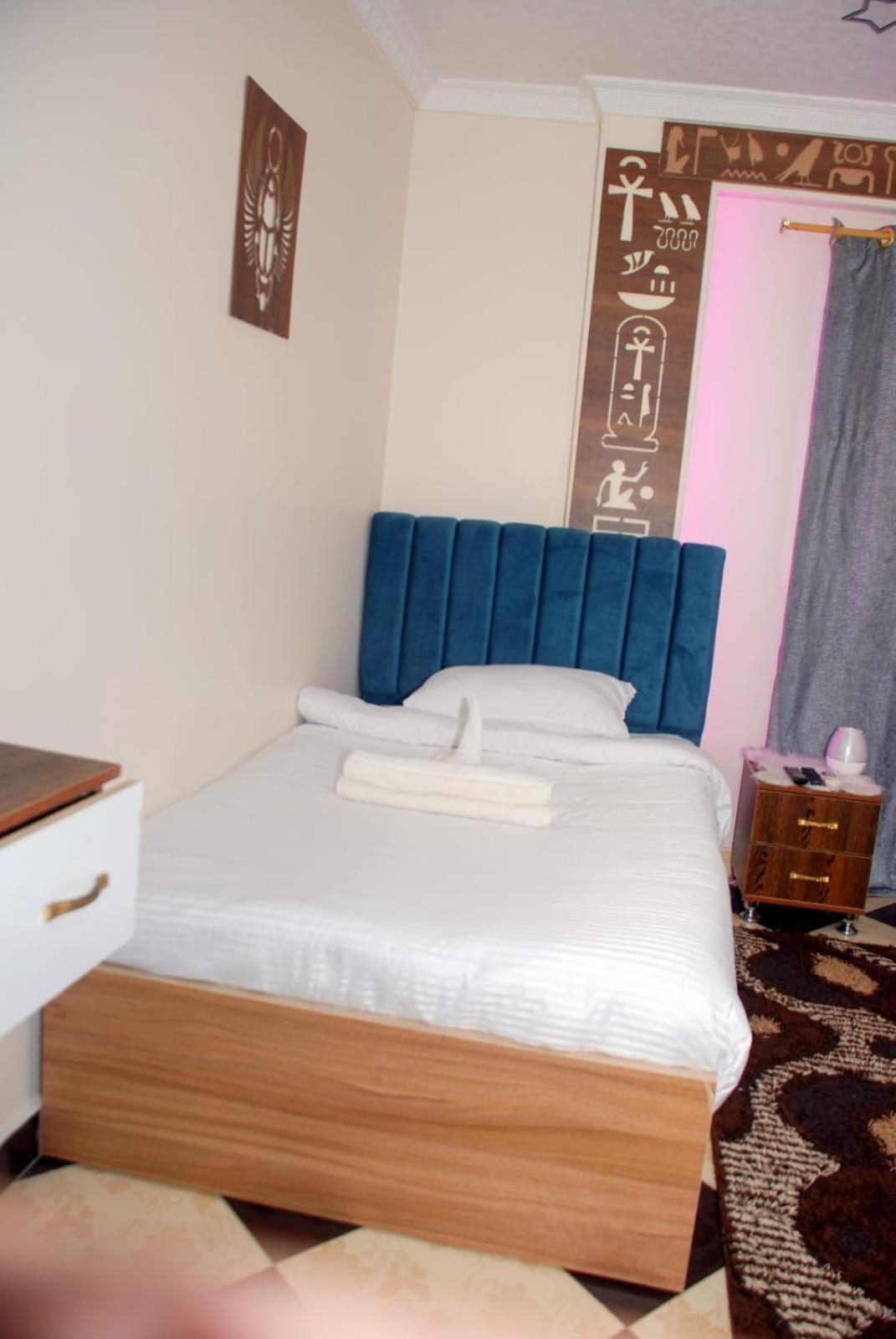 Pyramids Show Hotel Kafrat al Jabal Екстер'єр фото